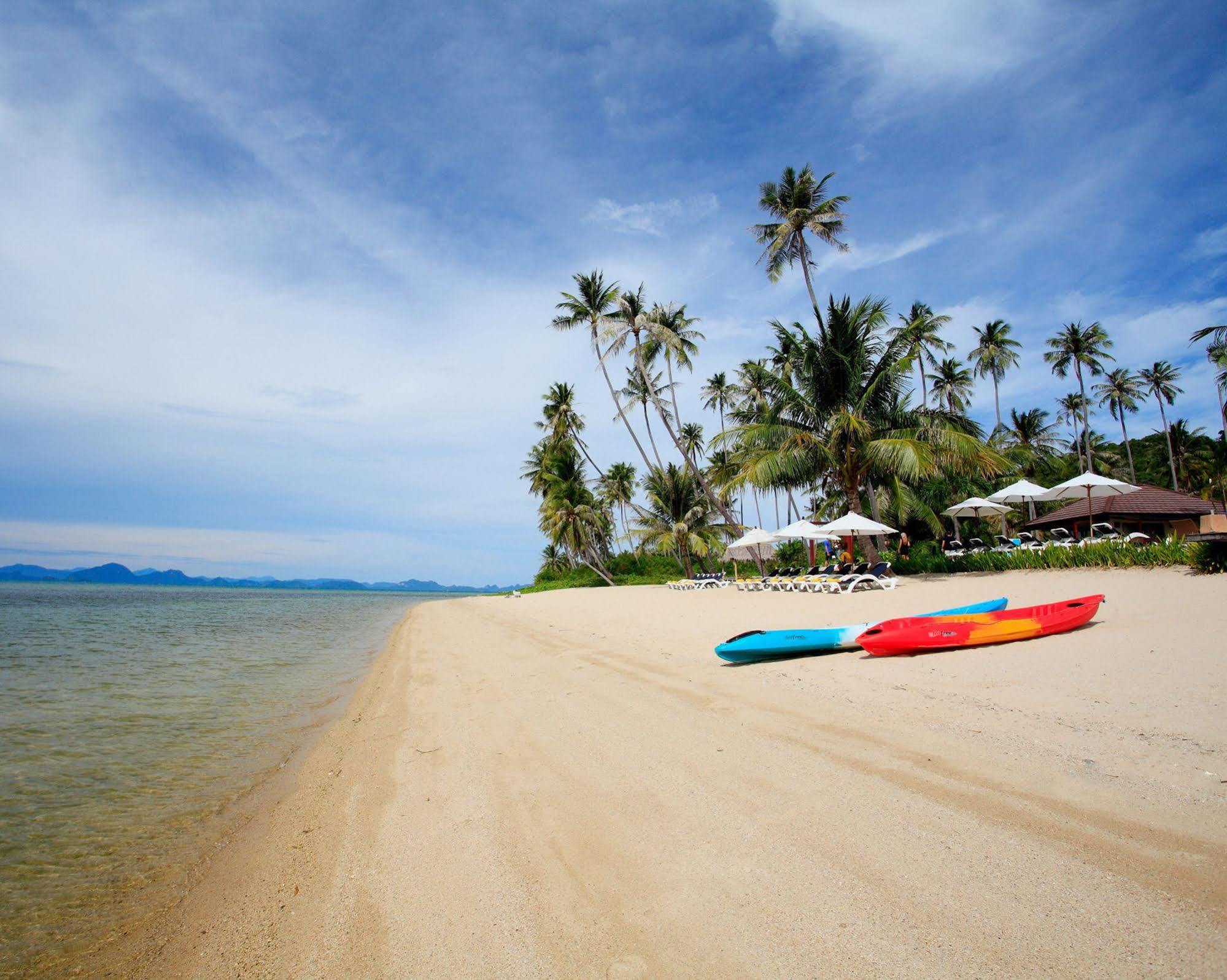 Centra By Centara Coconut Beach Resort Samui - Sha Plus Koh Samui Exterior photo